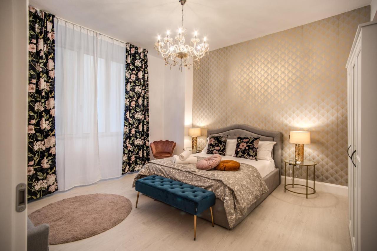 Aweshomeitaly - White Mirrors Apartment Pisa Exteriér fotografie