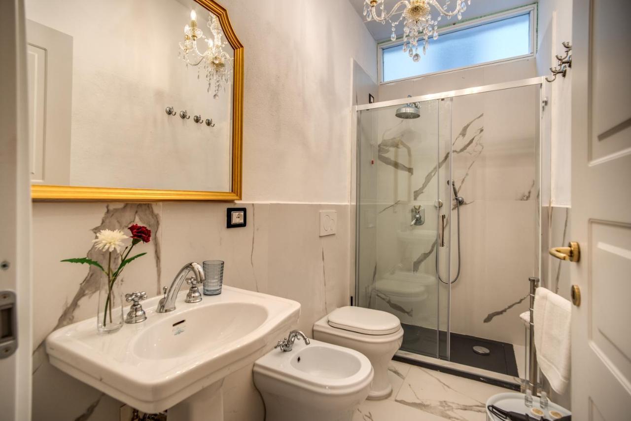 Aweshomeitaly - White Mirrors Apartment Pisa Exteriér fotografie